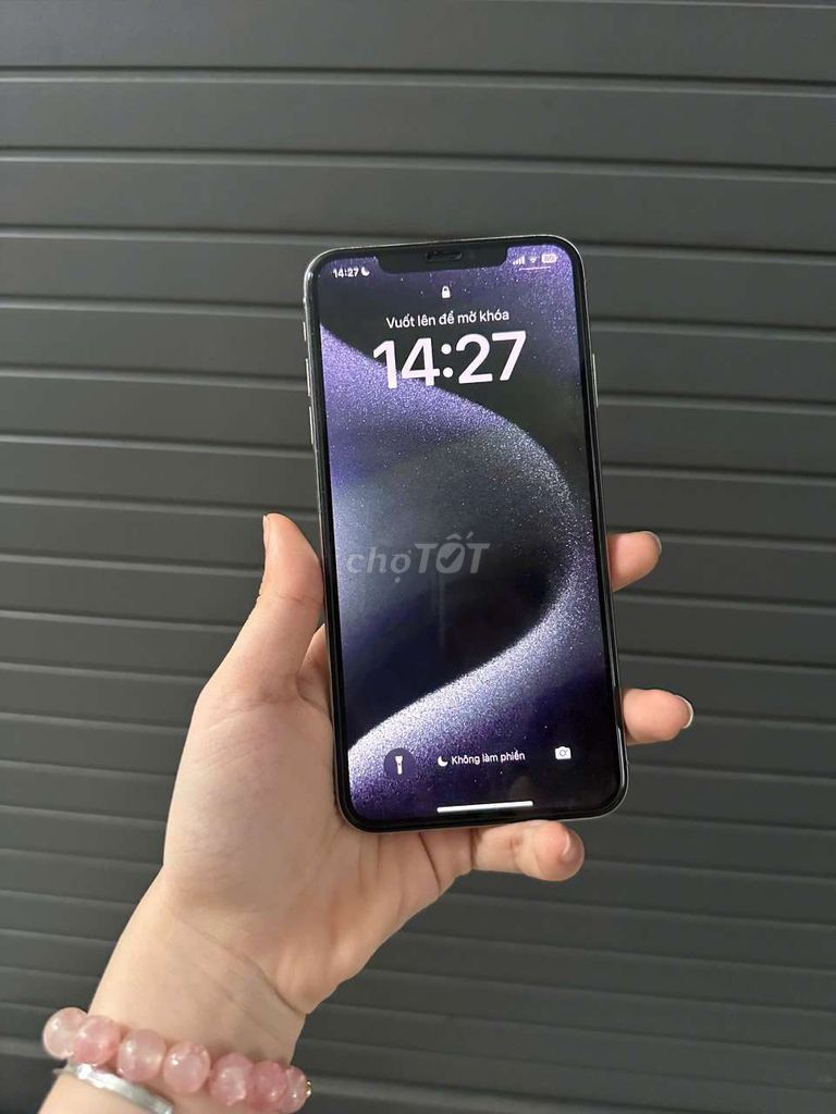 iPhone Xs Max 256GB Trắng. Mua bán Điện thoại tại Quận Ninh Kiều Cần Thơ được đăng bởi Lăng Hiệp Phong hình 1
