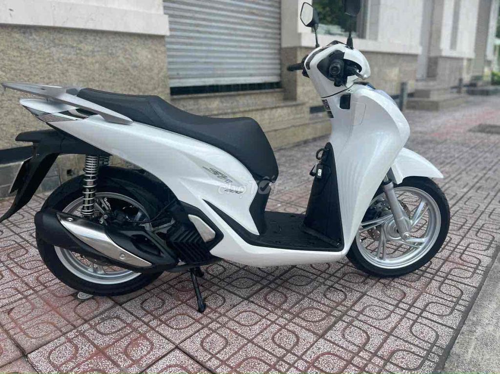 bán xe sh 160 cc. Mua bán Xe máy tại Quận 8 Tp Hồ Chí Minh được đăng bởi tuấn  hình 4