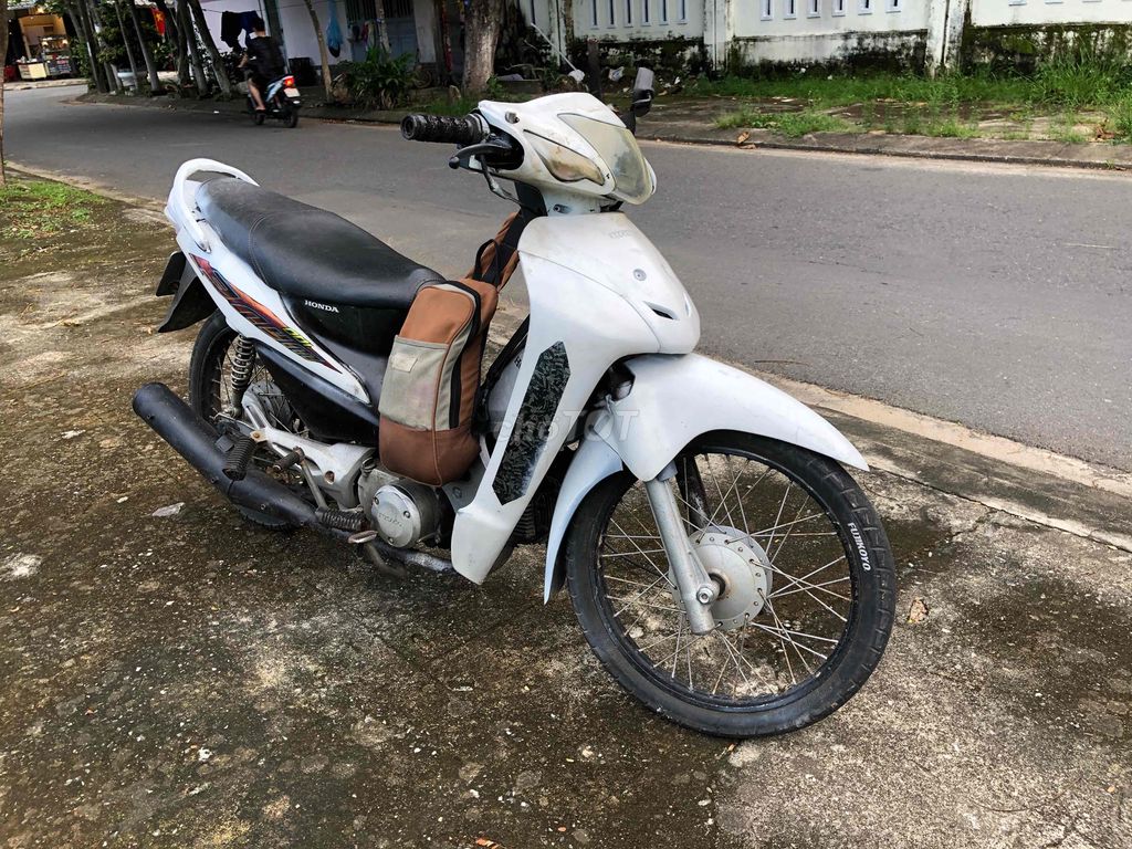 Xe đi làm giá tốt. Mua bán Xe máy tại Quận Liên Chiểu Đà Nẵng được đăng bởi Thiên Long hình 5