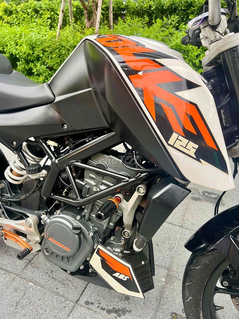 KTM DUKE 125cc 2014 rẻ đẹp. Mua bán Xe máy tại Quận 1 Tp Hồ Chí Minh được đăng bởi Tủn Ca hình 5