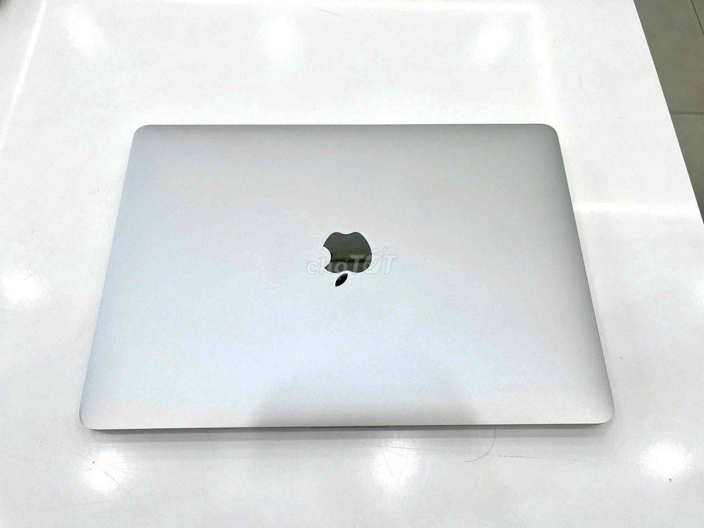 Macbook pro touchbar 2019 i5/ram 16g 13” bh3 th. Mua bán Laptop tại Quận 3 Tp Hồ Chí Minh được đăng bởi Phúc Nguyễn hình 1