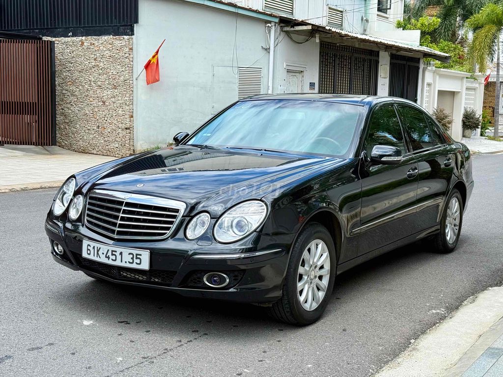 Mercedes Benz E280 date 2008 xe chuẩn đẹp zin. Mua bán Ô tô tại Quận Gò Vấp Tp Hồ Chí Minh được đăng bởi Kim Kim hình 3