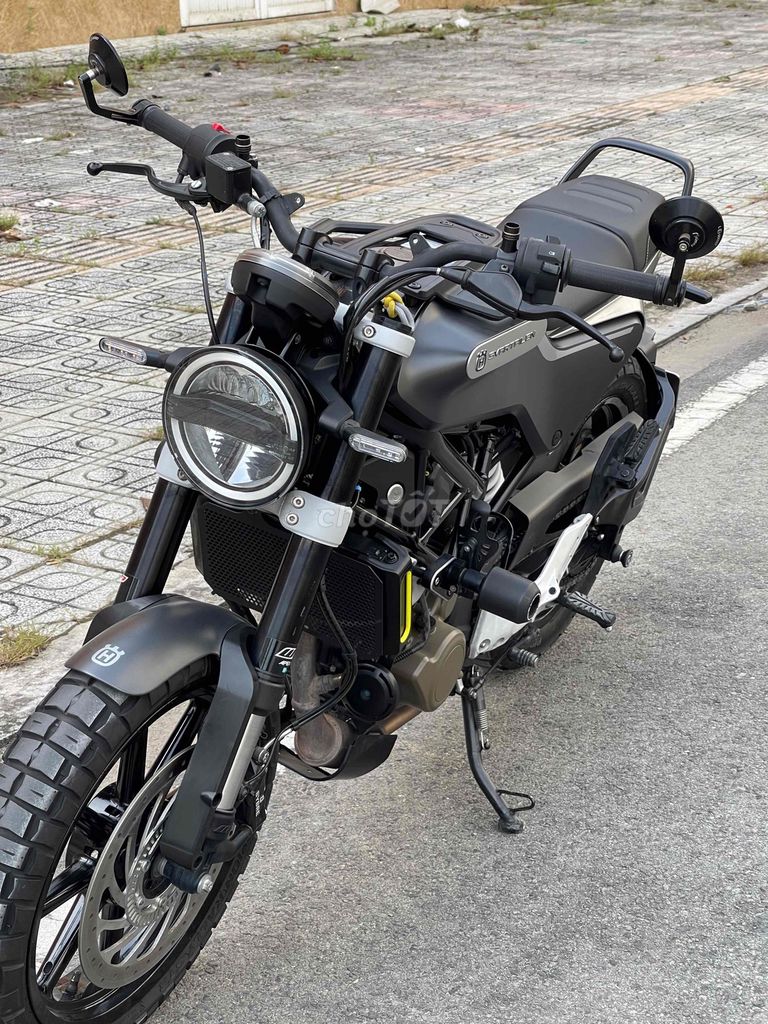 HUSQVARNA - Svartpilen 200 - Đời 2023 siêu lướt🫨. Mua bán Xe máy tại Thành phố Thủ Đức Tp Hồ Chí Minh được đăng bởi iMotorbike Tiến Lộc hình 7
