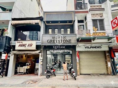 ĐỐI DIỆN TRƯỜNG ĐẠI HỌC HOA SEN, VỊ TRÍ ĐẸP SỐ 18 NGUYỄN VĂN TRÁNG Q1