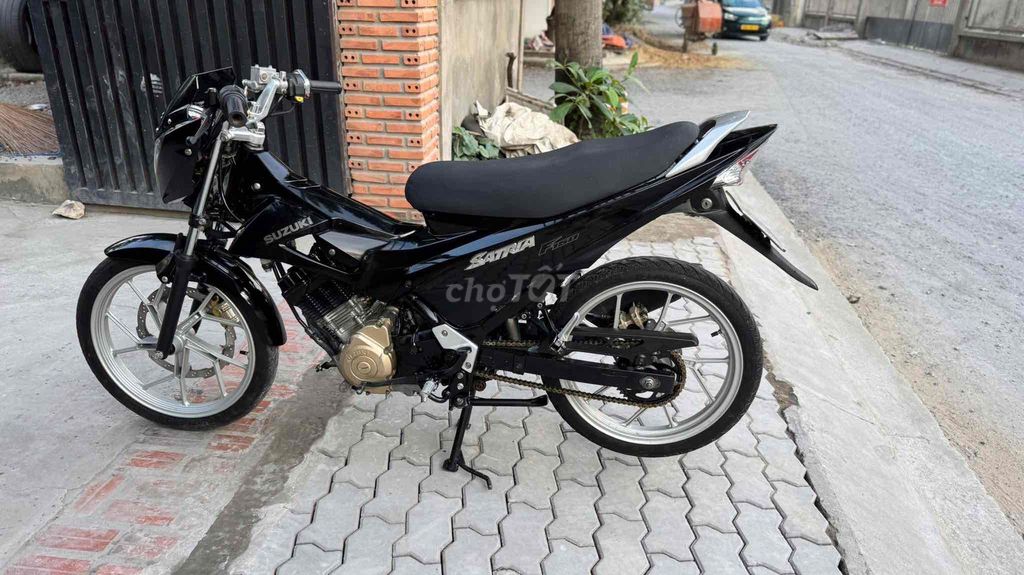 Raider xăng cơ 2016. Mua bán Xe máy tại Quận Bình Thạnh Tp Hồ Chí Minh được đăng bởi Quyphan hình 2