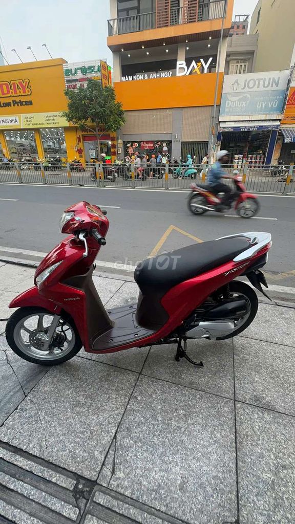 Honda vision 2018 mới 90% Bstp chính chủ. Mua bán Xe máy tại Quận Tân Phú Tp Hồ Chí Minh được đăng bởi Tuanduy hình 4