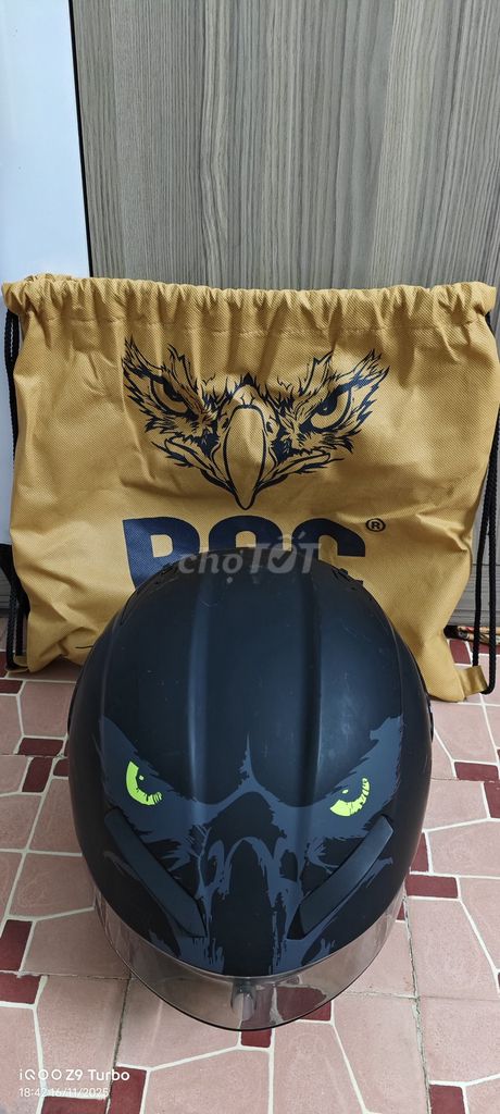 Muốn Pass Nón Fullface ROC màu đen. Mua bán Phụ tùng xe tại Quận 1 Tp Hồ Chí Minh được đăng bởi Pippihuhu hình 5