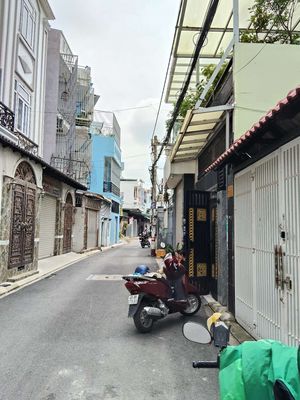 BÁN NHÀ, DT93M2, XE HƠI ĐẬU CỬA , CÁCH TRẦN THỊ NĂM 10M, GIÁ 4,2 TỶ. Mua bán nhà ở tại Quận 12 Tp Hồ Chí Minh được đăng bởi Thảnh