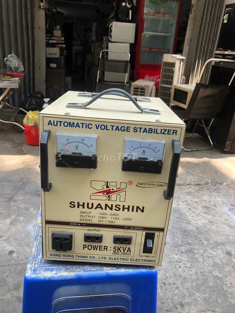 ổn áp 5kva máy chính hãng ra điện 100-110-220v