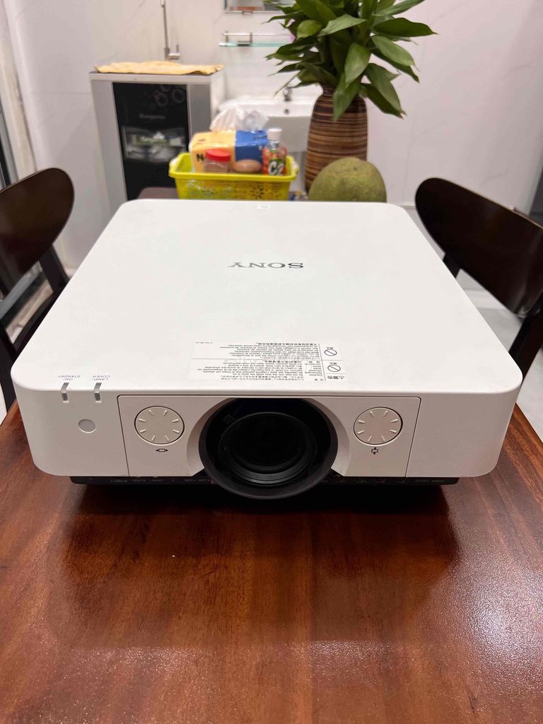 Máy chiếu Sony Full HD FH31. Mua bán Đồ dùng văn phòng tại Quận 12 Tp Hồ Chí Minh được đăng bởi Nhật Anh hình 1