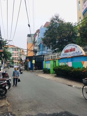 HẺM XE HƠI, 4 TẦNG, ,4.5X18M, BÀNH VĂN TRÂN, TÂN BÌNH, CHỈ NHỈNH 8 TỶ.
