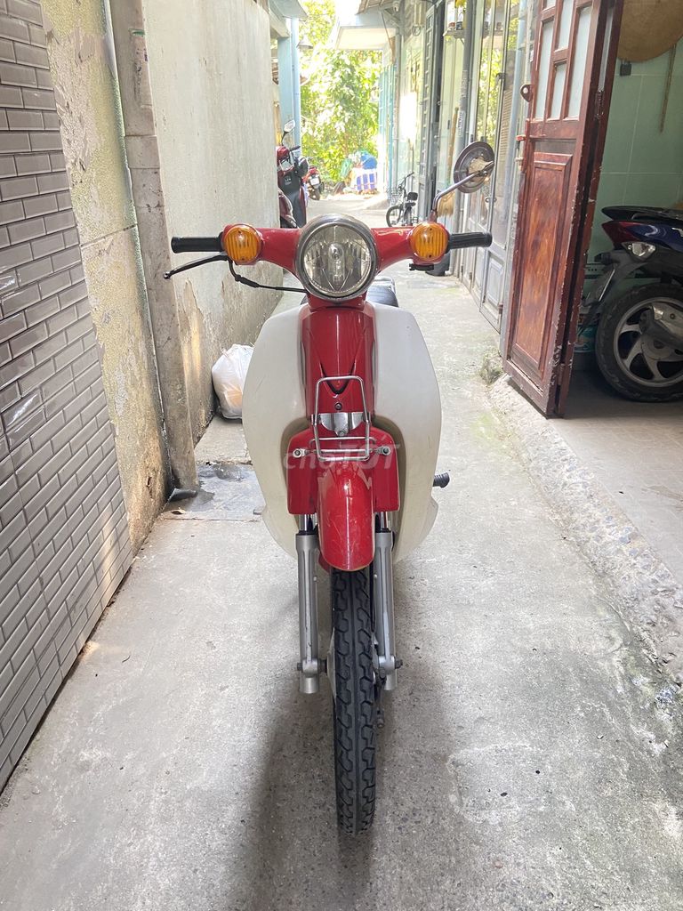 Xe máy Cub Bosscity 50cc Đỏ Trắng. Mua bán Xe máy tại Quận Bình Thạnh Tp Hồ Chí Minh được đăng bởi Phan Thị Hươnh hình 3