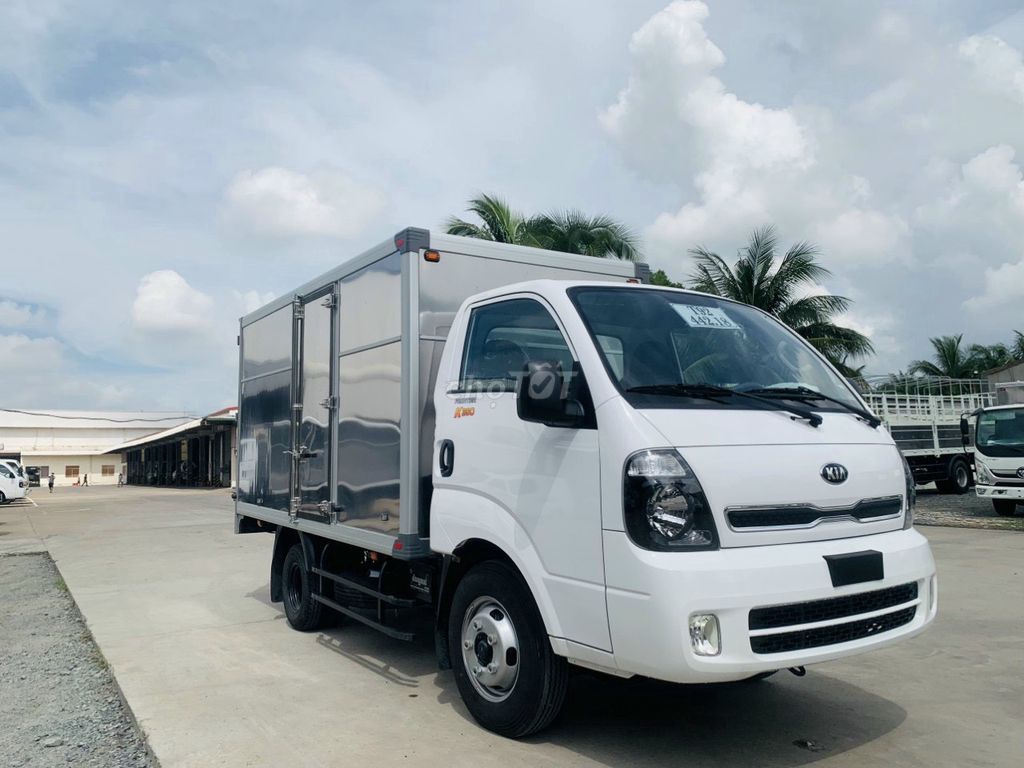 XE TẢI 2,5 TẤN KIA K250 E5 THÙNG KÍN. Mua bán Xe tải, xe ben tại Quận Bình Tân Tp Hồ Chí Minh được đăng bởi Hoàng Nguyên Thaco  hình 2