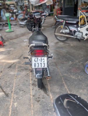 Dream thái tem hồng, máy chưa bung. Mua bán Xe máy tại   được đăng bởi sửa chữa và mua bán các loại xe chuẩn ngon giá rẻ