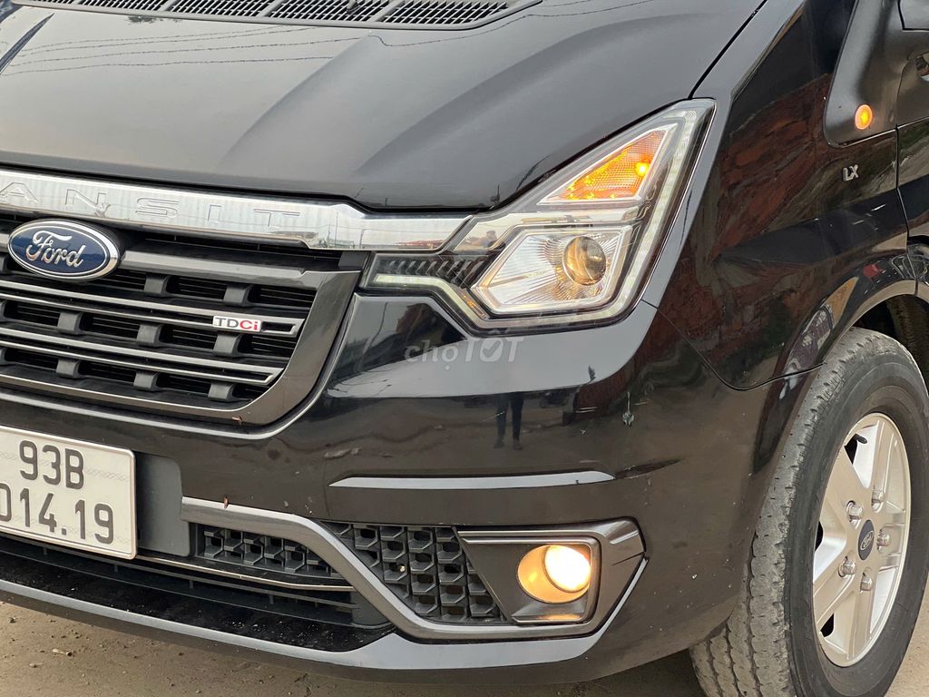 Transit 2022 Limousine 9 chổ đi ít mới 6v9. Mua bán Phương tiện khác tại Thành phố Thủ Dầu Một Bình Dương được đăng bởi Thái Phạm hình 4