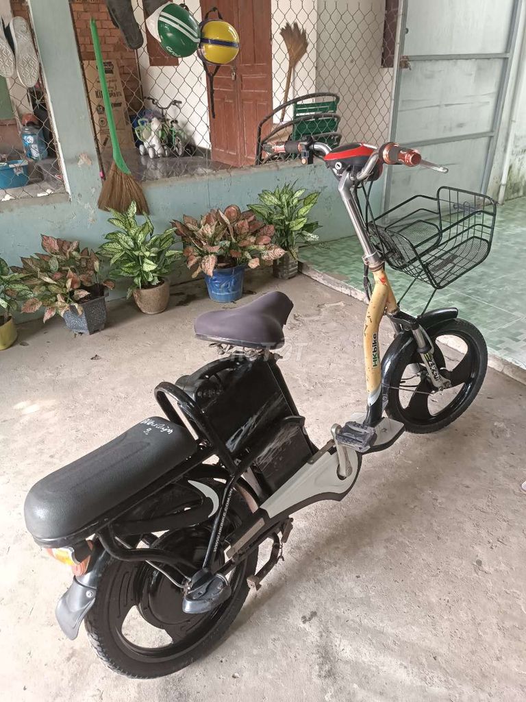 Nhà dư cần bán xe đạp điện dùng tốt. Mua bán Xe điện tại Huyện Long Thành Đồng Nai được đăng bởi Quang Duy hình 4