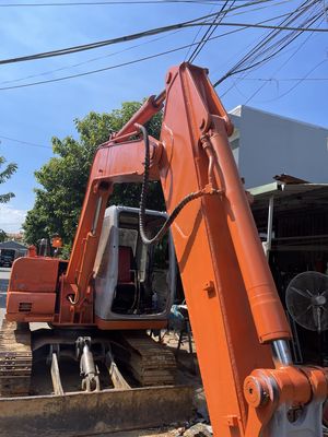 Cần bán xe múc. Mua bán Phương tiện khác tại Huyện Hòa Vang Đà Nẵng được đăng bởi manh tran