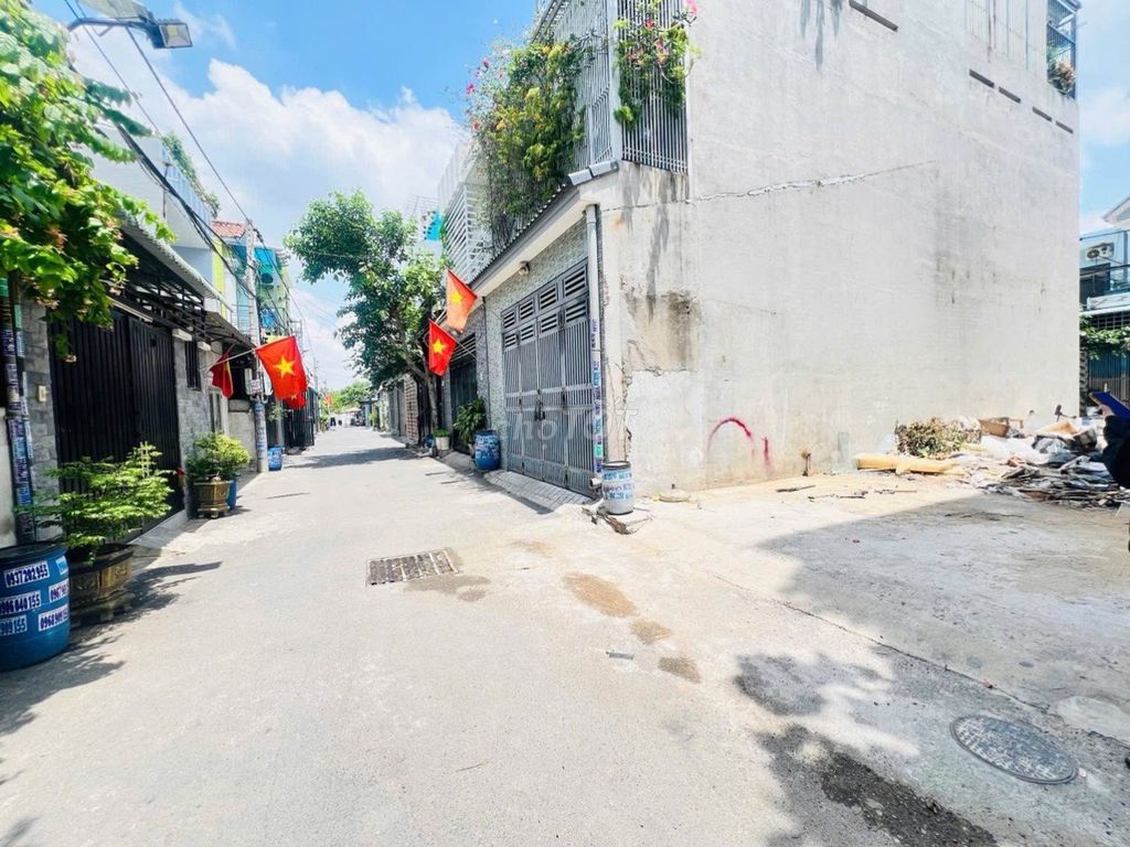 Bán đất 2 mặt tiền Dĩ An - 5.15 tỷ