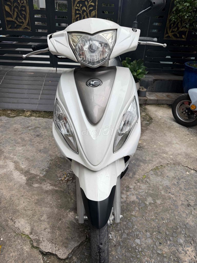 Скутер Kymco Candy 50cc 2020 белый, с документами Хошимина