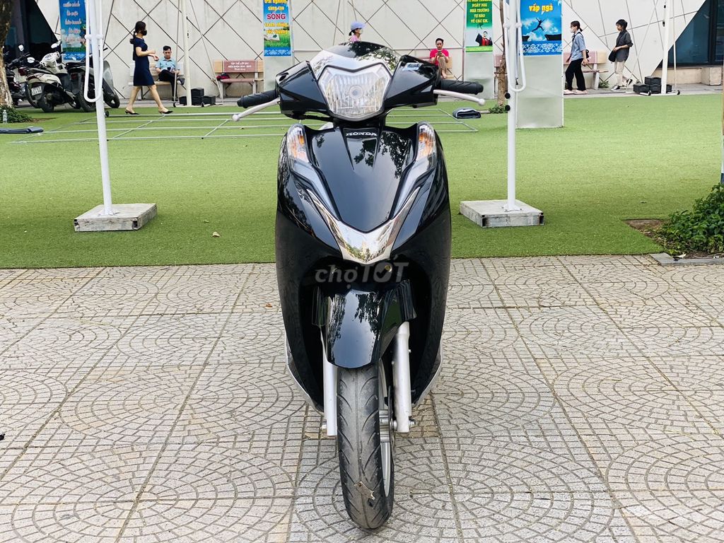 HONDA LEAD 125 Xanh  đen 2022 KHÓA SMARKEY biển 29. Mua bán Xe máy tại Quận Nam Từ Liêm Hà Nội được đăng bởi THANH BÌNH hình 4