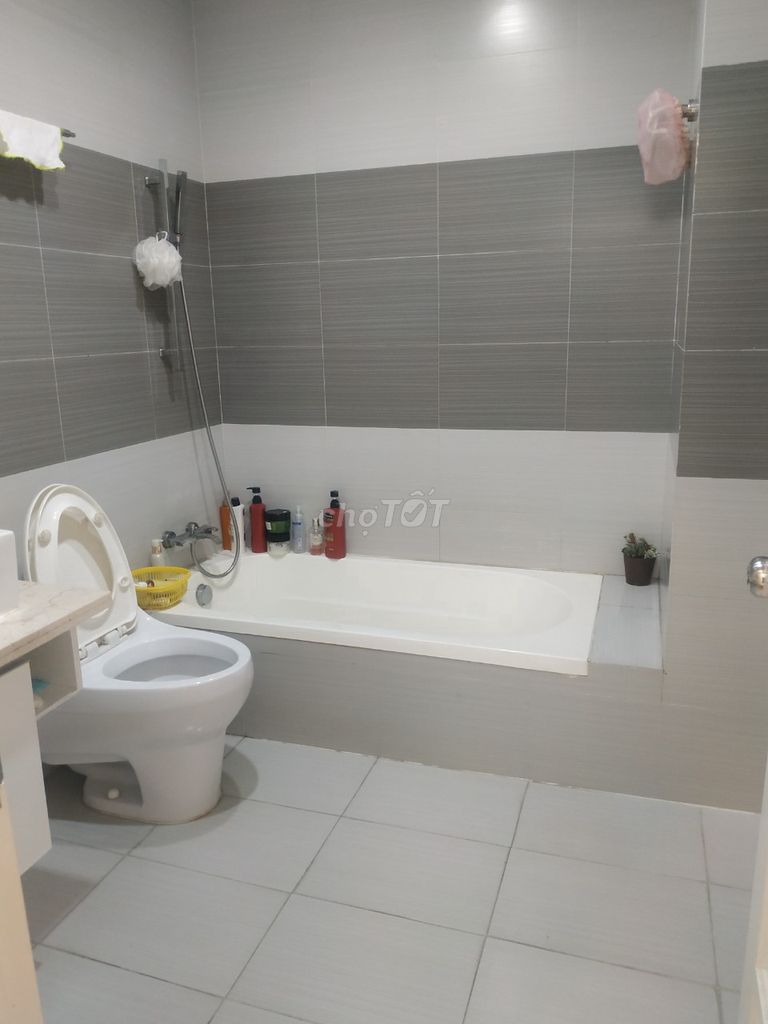 BÁN CĂN HỘ CHUNG CƯ CENTRAL GADEN 85M2 2PN GIÁ 5,6 TY