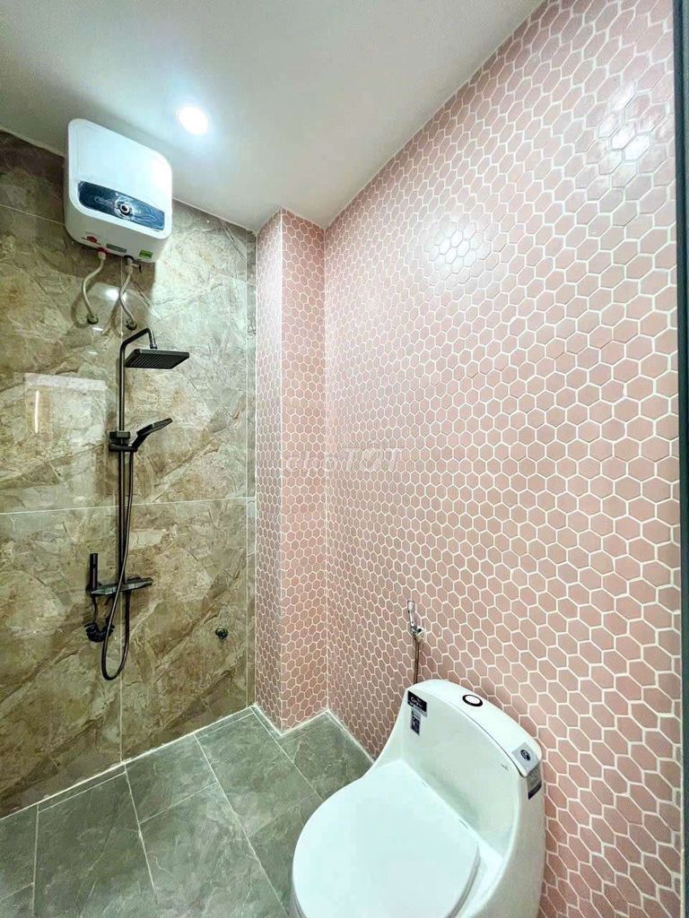 Bán nhà 2 mặt kiệt mới 100% 3ty550 kiệt Tôn Đản. Mua bán nhà ở tại Quận Cẩm Lệ Đà Nẵng được đăng bởi Huỳnh Nga hình 2