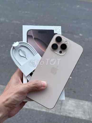 Apple iPhone 16 Pro Max 256GB Titan. Mua bán Điện thoại tại Quận Nam Từ Liêm Hà Nội được đăng bởi Hoàng Đăng hình 1
