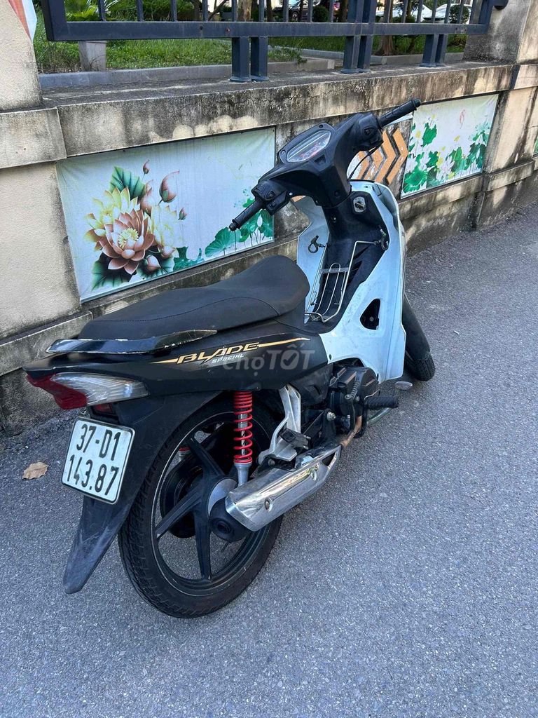 Honda Wave 110 2019 Белый черный