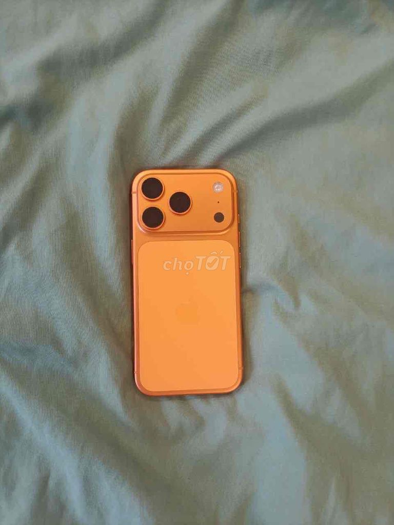 Apple iPhone 15 Pro Max Vàng Đã sử dụng. Mua bán Điện thoại tại Quận Ngũ Hành Sơn Đà Nẵng được đăng bởi Dio hình 1