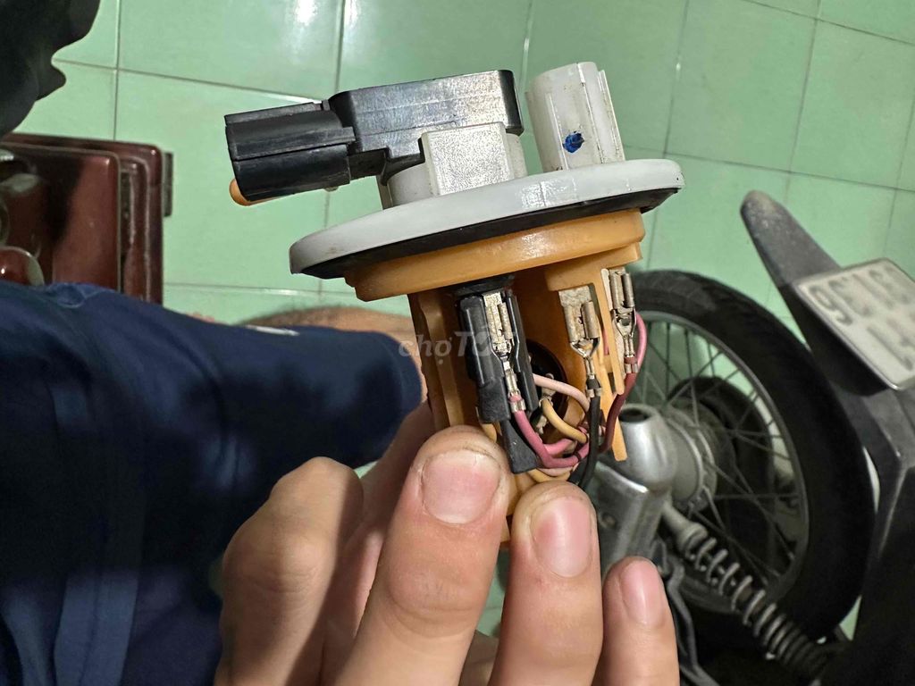 Bơm Xăng Zin Chính Hãng Yamaha đã qua sử dụng. Mua bán Phụ tùng xe tại Huyện Trà Ôn Vĩnh Long được đăng bởi Nguyễn Đặng Thái Duy hình 6