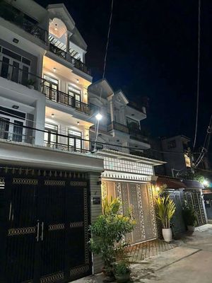 Rent · 4 bd · 81 м² · Huyện Nhà Bè, ул. Đường Huỳnh Tấn Phát