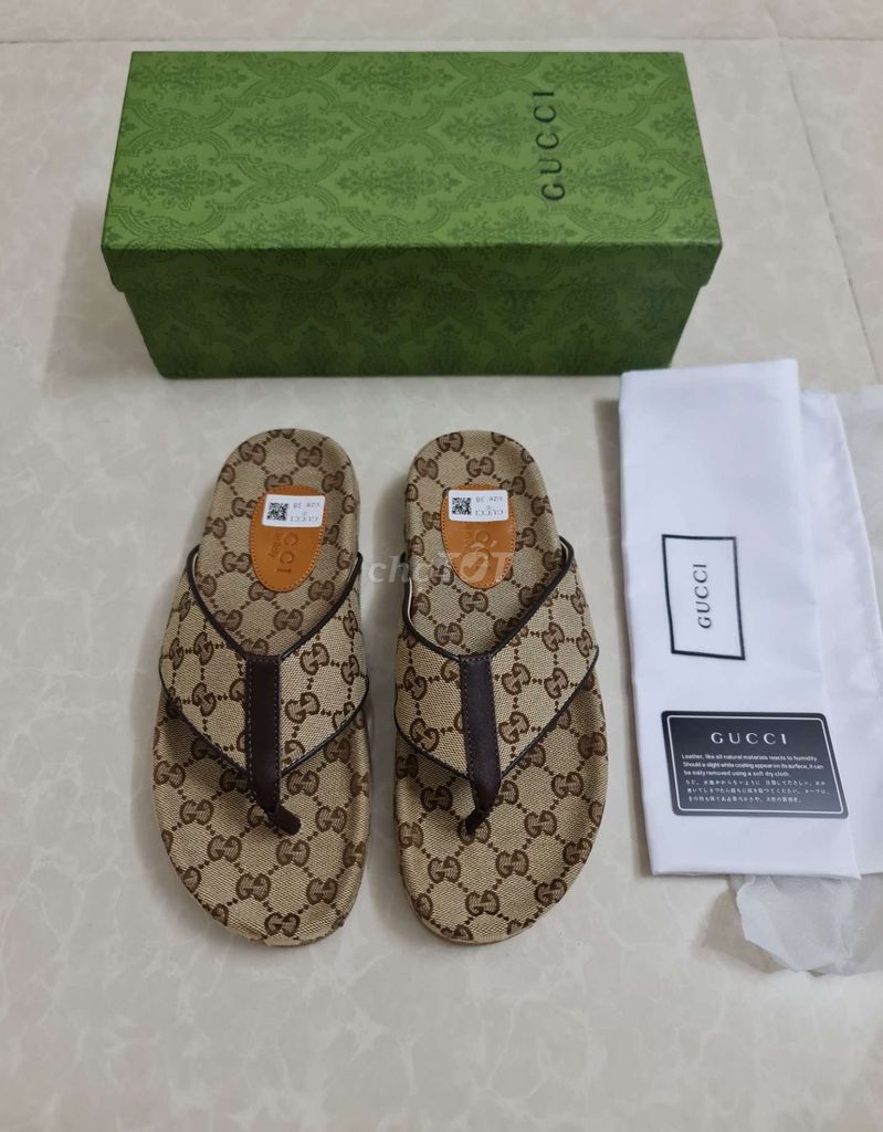 Gucci siêu thanh lý ( sz 38 fix chân 39)