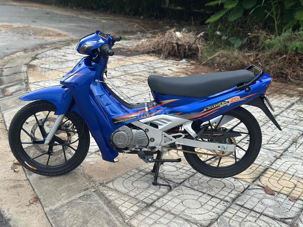 Satria 2000 mới 100% giấy xịn công chứng uỷ quyền. Mua bán Xe máy tại Quận Hải Châu Đà Nẵng được đăng bởi Hien hình 6