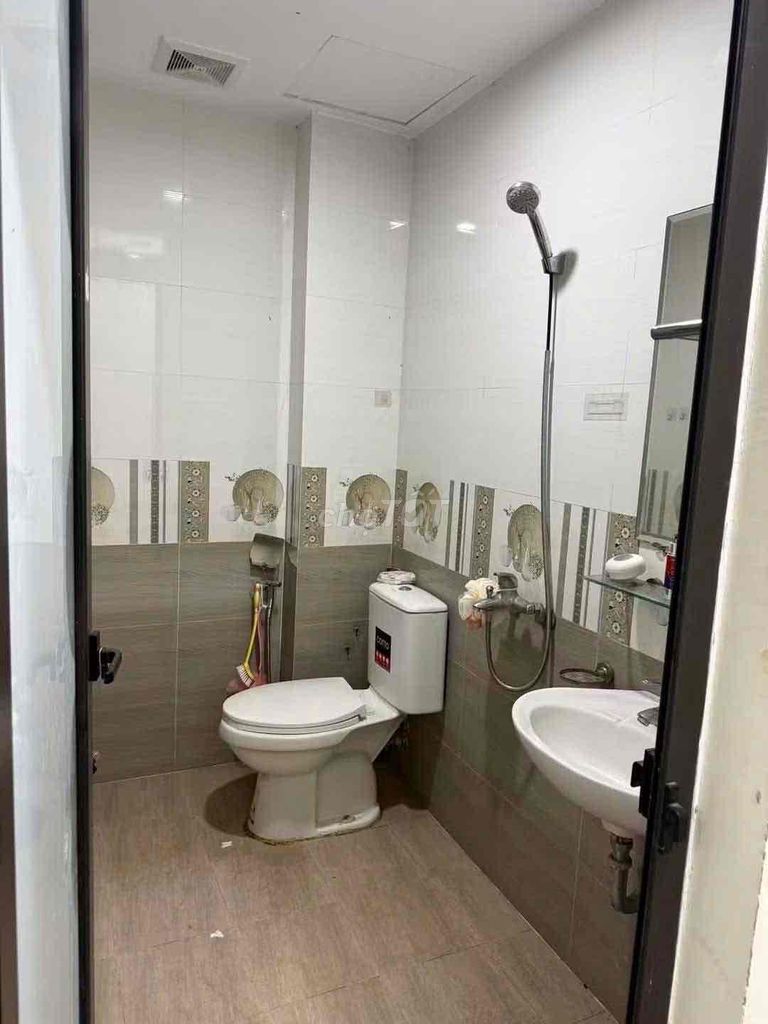 Cho thuê nhà 7PN 12tr Nguyễn Hoàng, Mỹ Đình Nam Từ Liêm