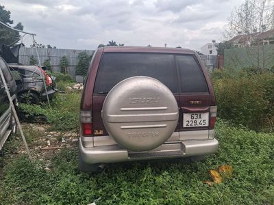 Isuzu trooper 2002 -200000 km. Mua bán Ô tô tại Huyện Hóc Môn Tp Hồ Chí Minh được đăng bởi tuyển 