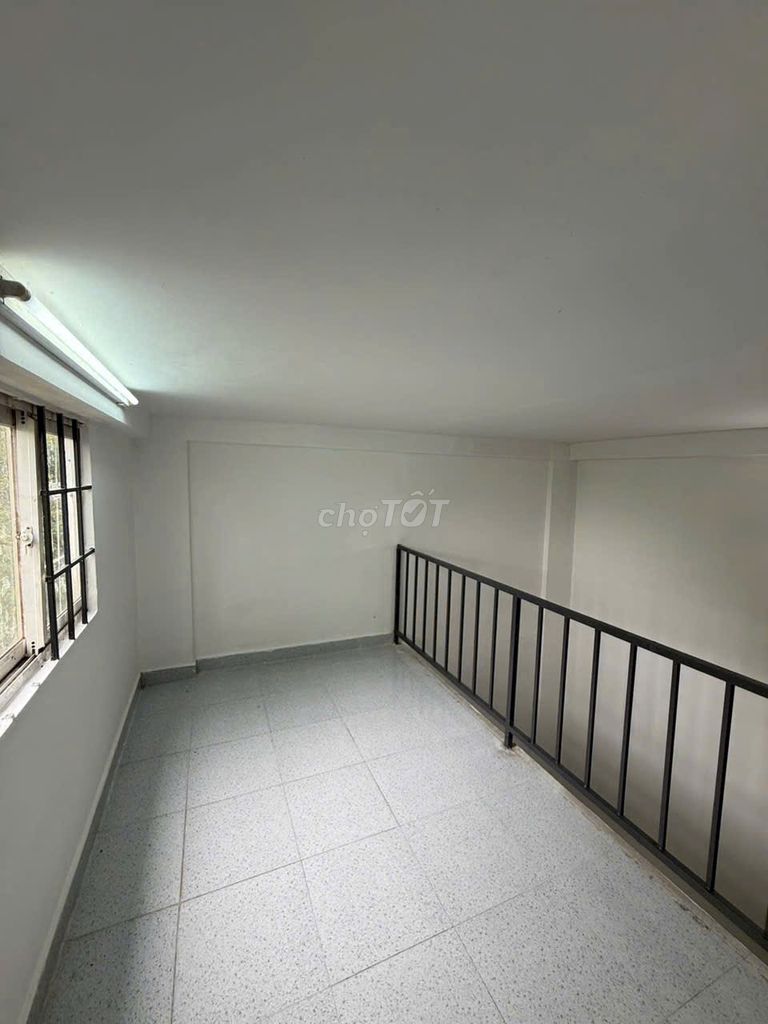 (9699) kdc  Việt Sing ,lầu 2 sổ hồng 675 triệu .thuê đc 3,3 triệu