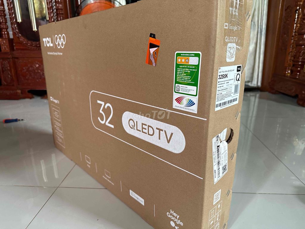 Tivi TCL 32 inch QLED Google TV. Mua bán Tivi, Âm thanh tại Huyện Châu Thành Kiên Giang được đăng bởi Pham Loi hình 1