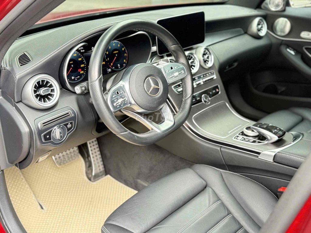 Mercedes-Benz C300 2020 Đỏ 50.000 km