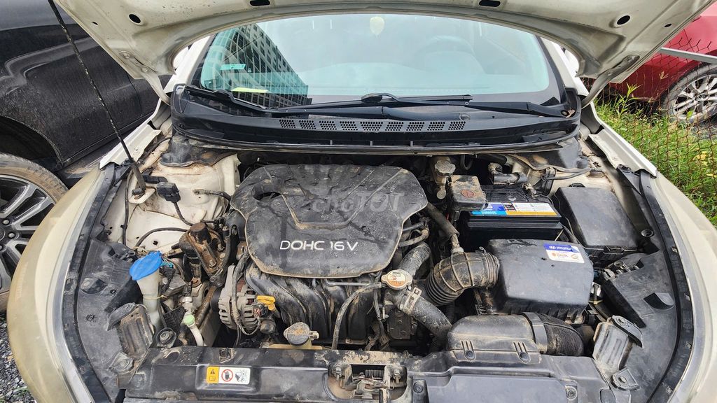 Hyundai Elantra 2014 1.6 AT - 180000 km. Mua bán Ô tô tại Quận Nam Từ Liêm Hà Nội được đăng bởi hữu tuấn hình 4