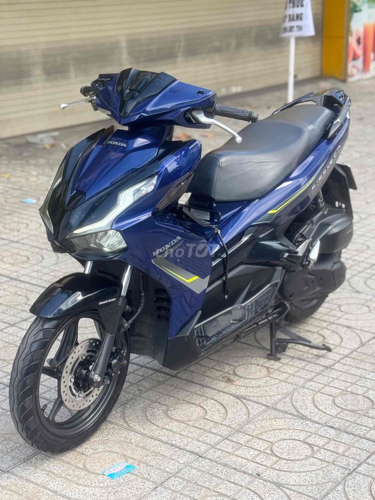 Honda Air Blade 2021 от собственника