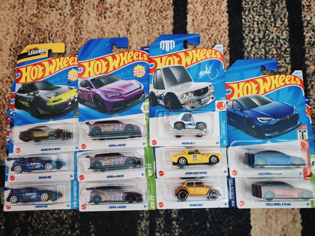 Thanh Lý dọn tủ đồ chơi Hotwheels còn mới 100%