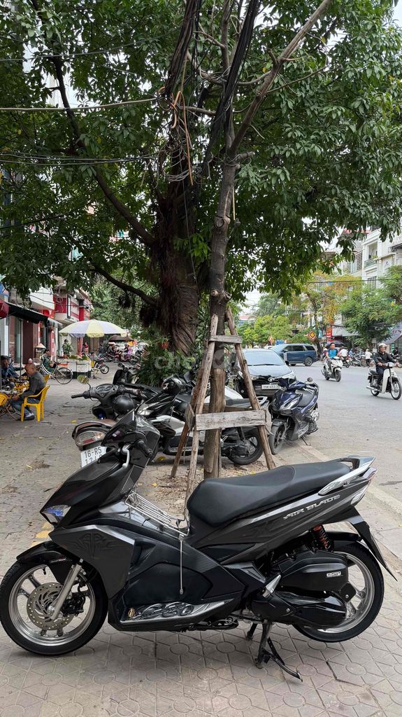 Bán xe AirBlade 2017 vào tên chính chủ.. Mua bán Xe máy tại Quận Lê Chân Hải Phòng được đăng bởi Cửa Hàng Xe Máy Hương THược  hình 5