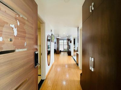 Chung Cư Garden Hill 2PN 2WC 2 Ban công, Full Đồ, Gần Duy Tân, Mỹ Đình