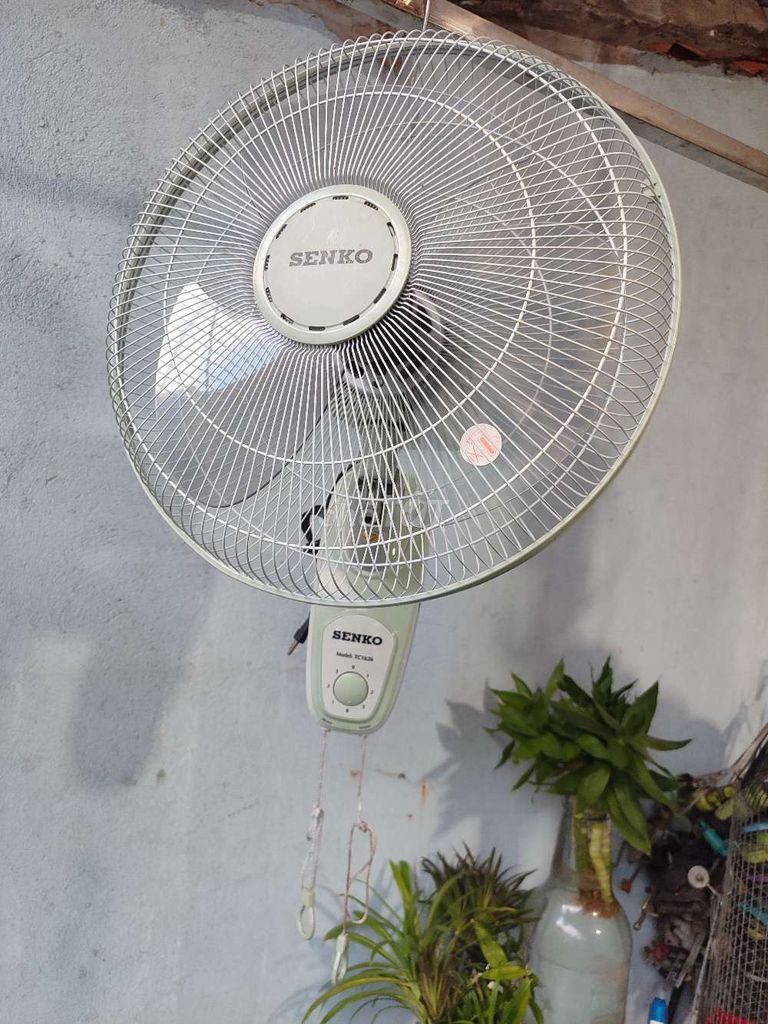 Quạt treo tường Senko TC1626 Trắng 47W. Mua bán Quạt tại Quận Bình Tân Tp Hồ Chí Minh được đăng bởi Mr Thắng  hình 1