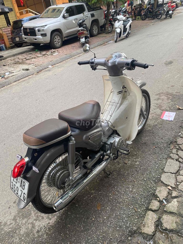 cup chính hãng Ali 50cc ko cần bằng lái. Mua bán Xe máy tại Quận Cầu Giấy Hà Nội được đăng bởi Tuyến hình 3