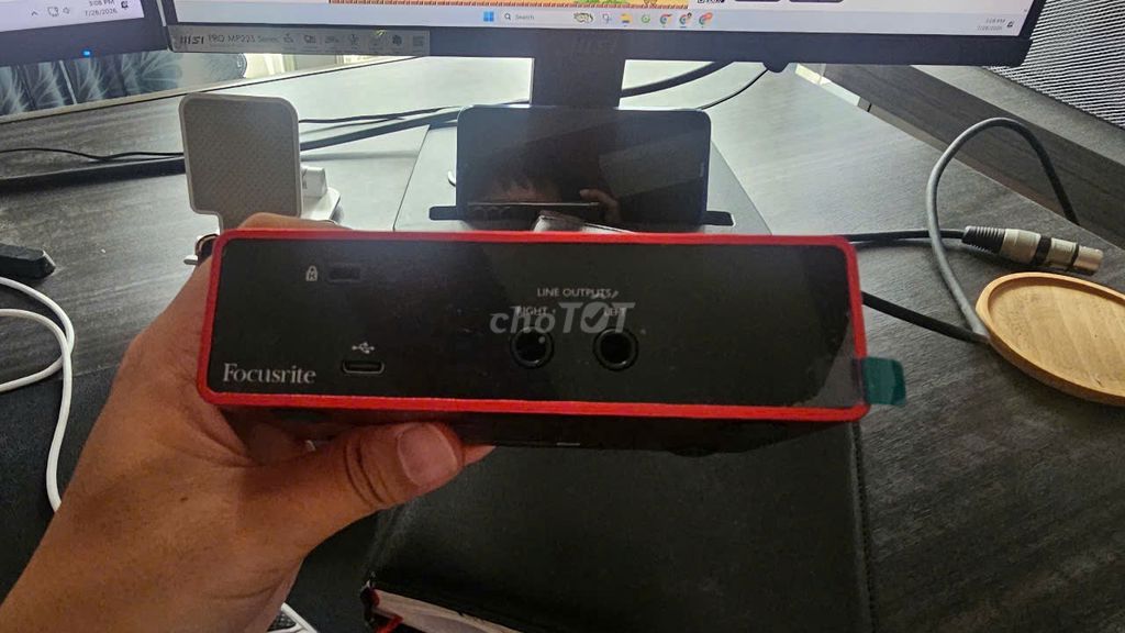 Micro Technika AT2040 + Focusrite Solo gen 3. Mua bán Tivi, Âm thanh tại Thành phố Thủ Đức Tp Hồ Chí Minh được đăng bởi Mạnh Đức Bùi hình 1