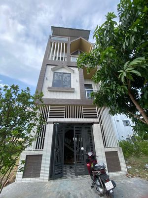 Nhà phố 70 m² · 4 PN · Đường Xuân Thiều 36
