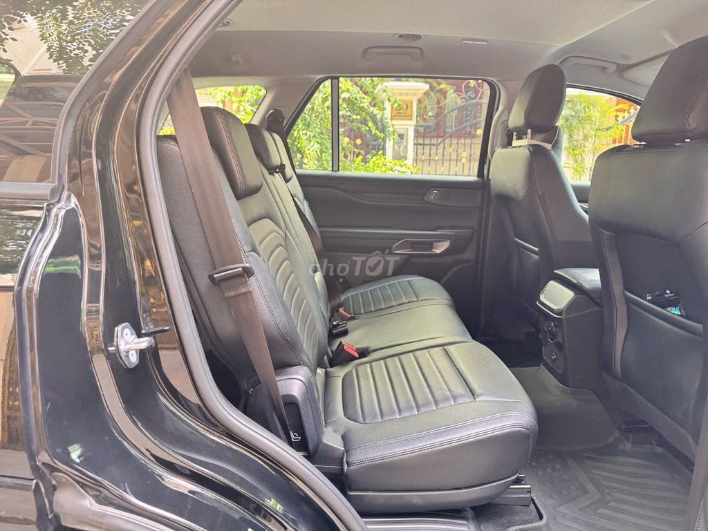 Everest Sport 2024. Mua bán Ô tô tại Quận 1 Tp Hồ Chí Minh được đăng bởi Quốc Tuấn xe lướt Sài Gòn Ford hình 5