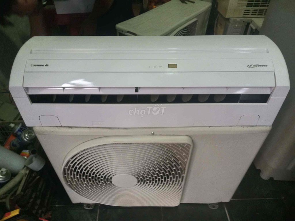 Máy lạnh toshiba Inverter 2hp mới 95%. Mua bán Máy lạnh, điều hoà tại Quận Tân Bình Tp Hồ Chí Minh được đăng bởi Điện lạnh Chí Linh hình 1