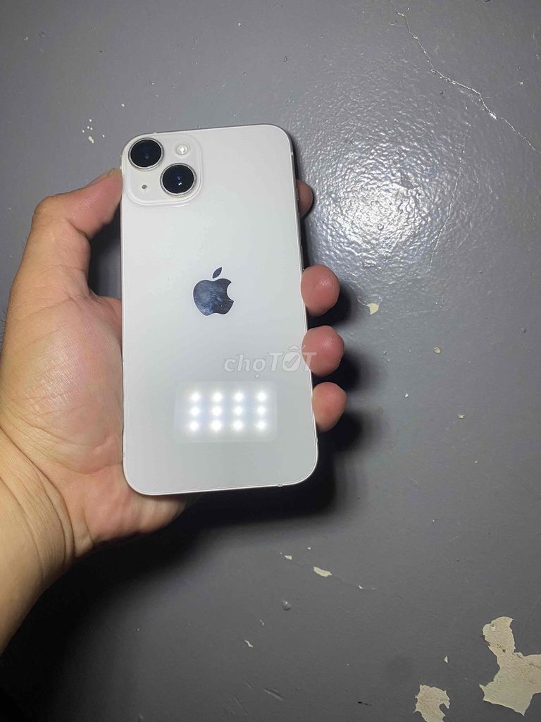 Apple iPhone 14 128GB Trắng Like New. Mua bán Điện thoại tại Thành phố Châu Đốc An Giang được đăng bởi Anh le hình 1